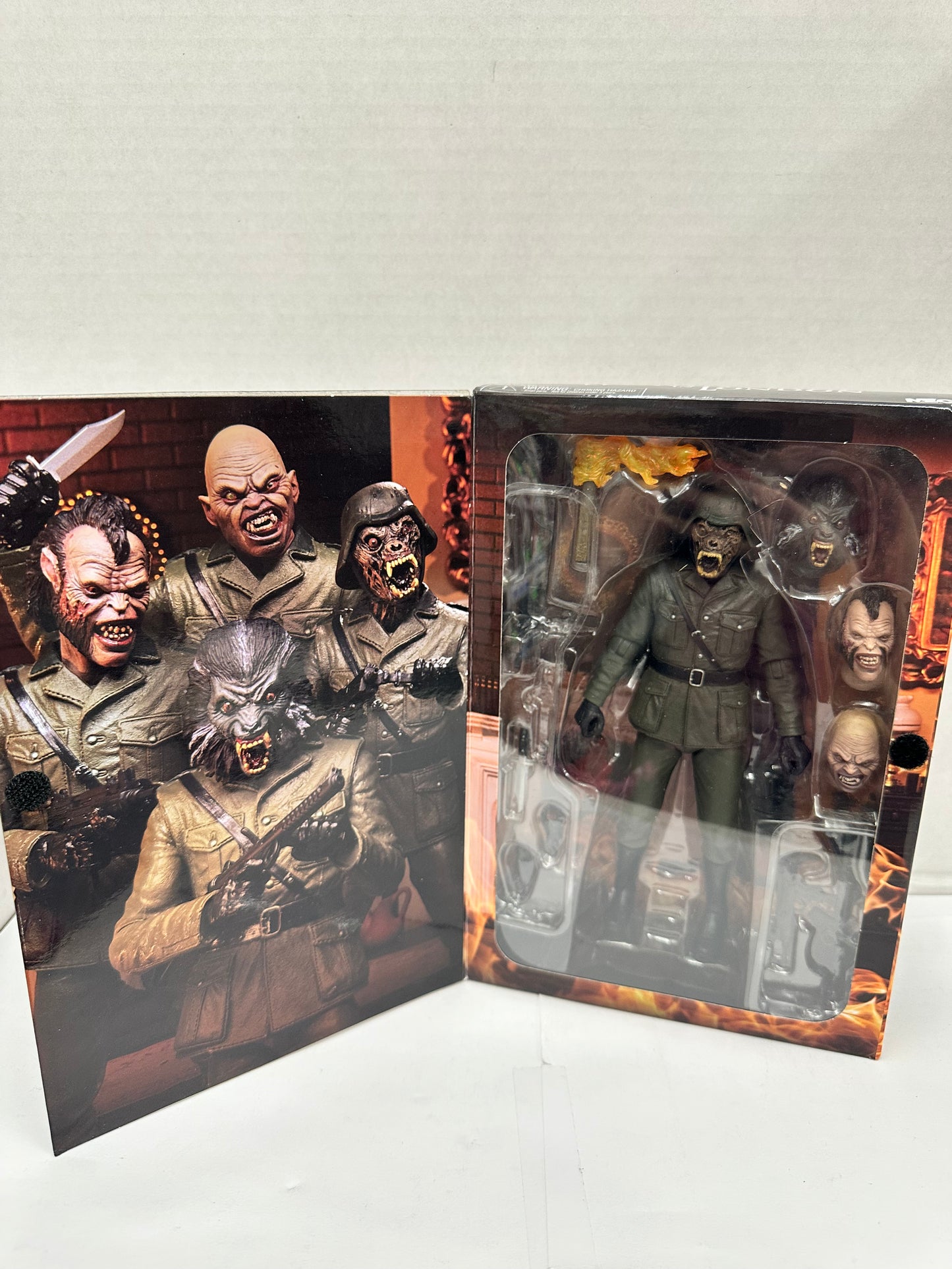 NECA - An American Werewolf in London Ultimate Nightmare Demon Box Damage