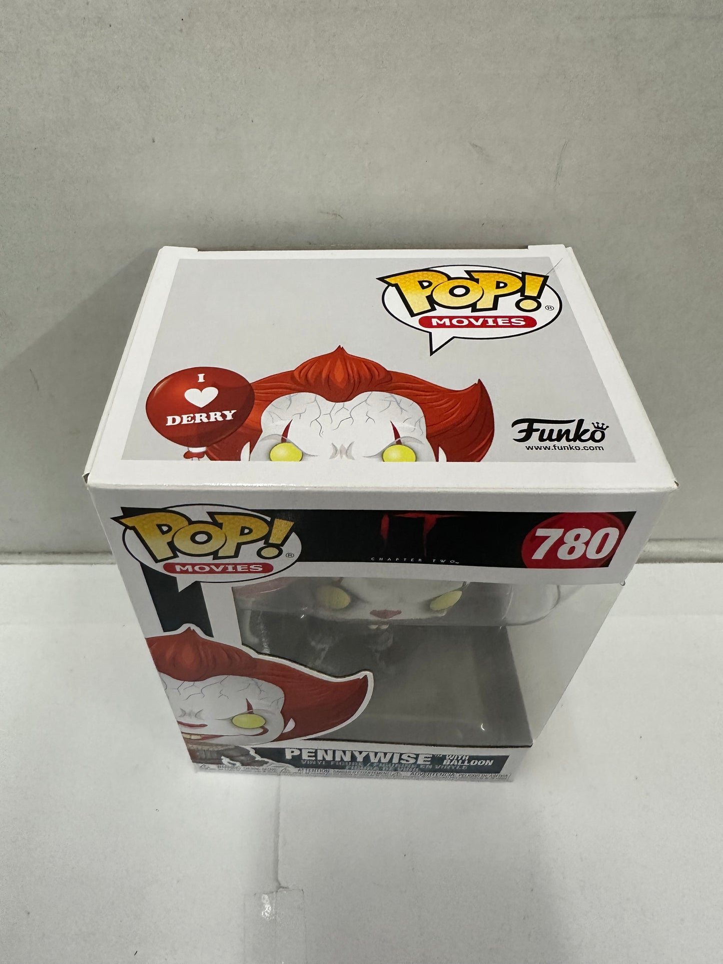 Funko Pop! : IT Pennywise With Balloon Figure # 780