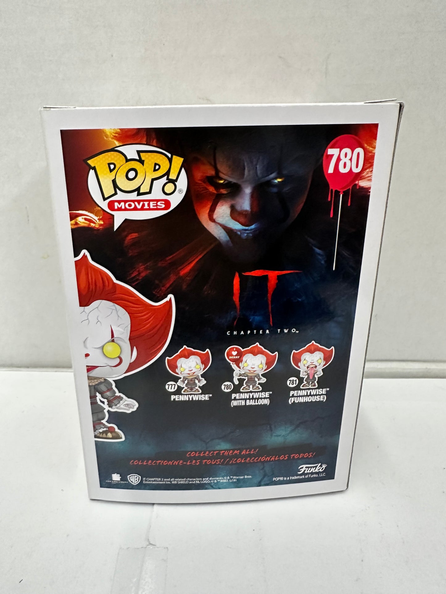 Funko Pop! : IT Pennywise With Balloon Figure # 780