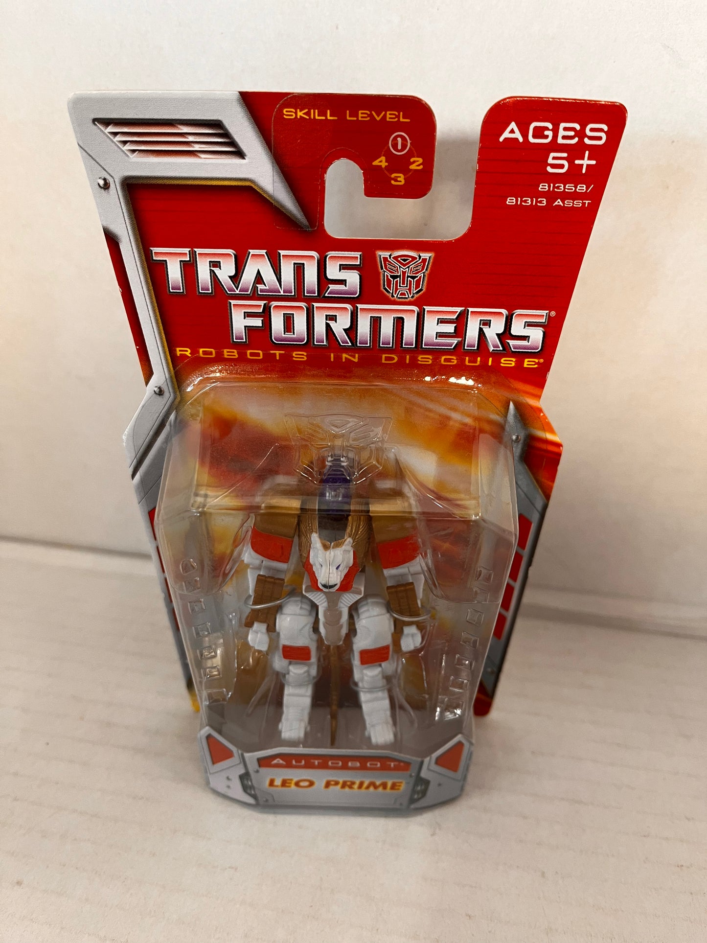 Transformers Classics Leo Prime Hasbro Legends Class 2006