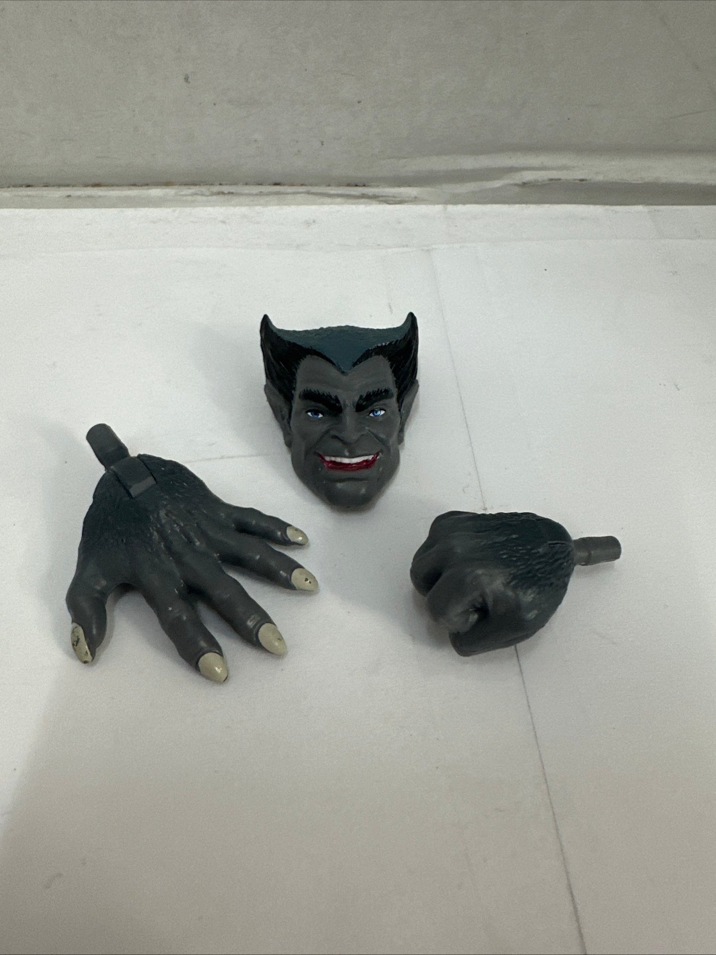 Marvel Legends Retro Grey Beast 6" Figure 2 Heads 4 Hands X-Men Incomplete
