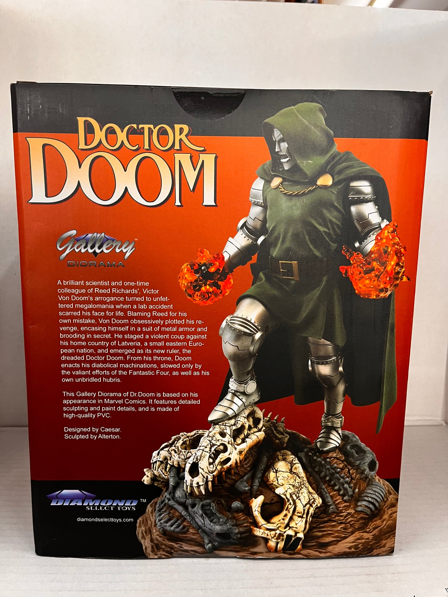 MARVEL Gallery DIORAMA Doctor Doom Statue Diamond Select Toys