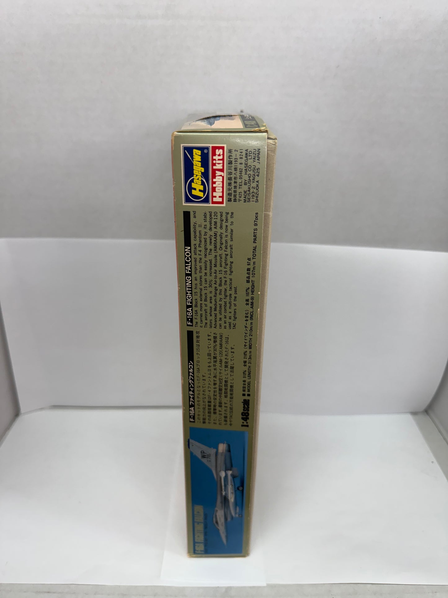 Hasegawa Model Kit - General Dynamics F-16A Fighting Falcon - 1/48