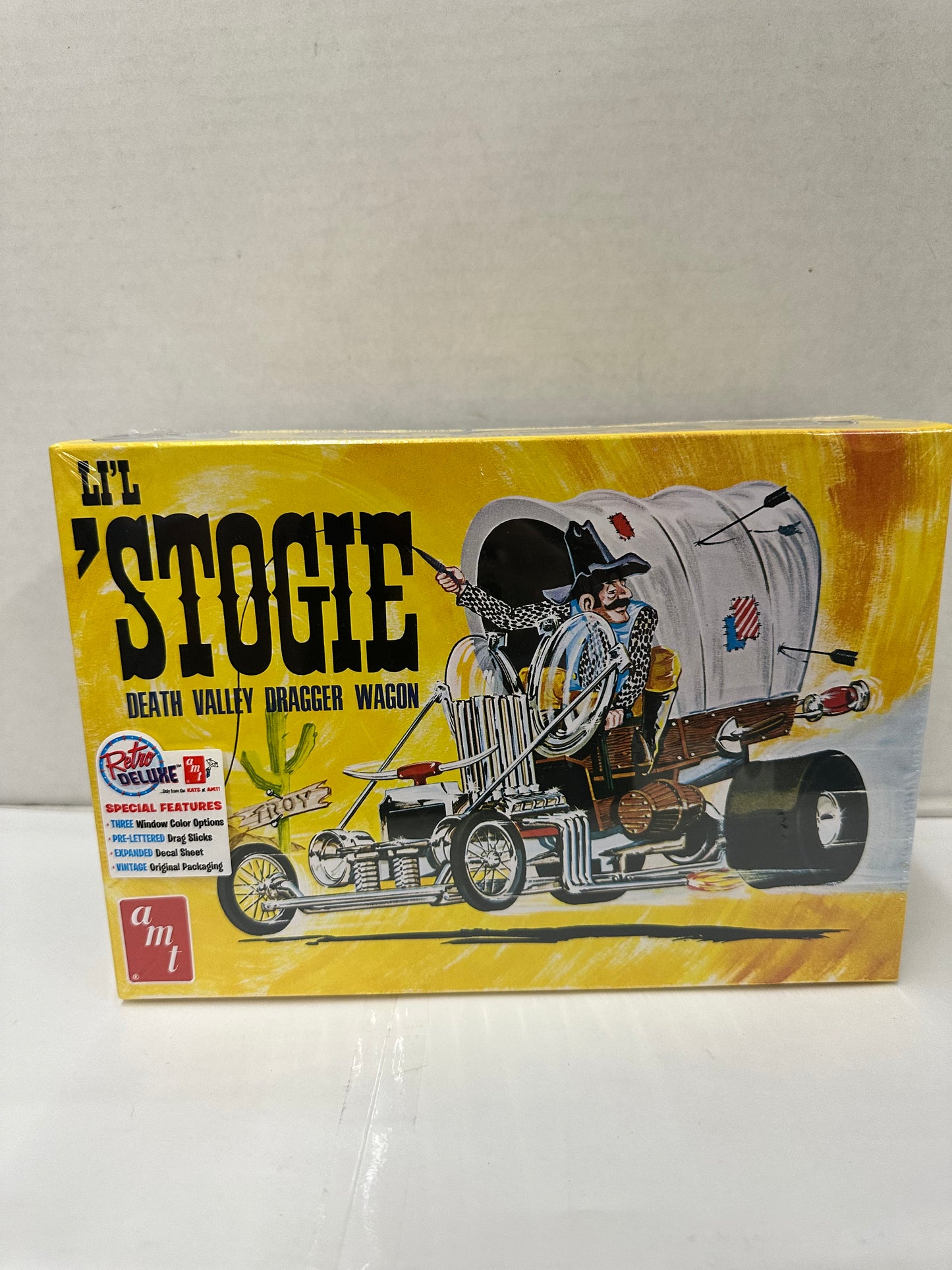 AMT 1555 Li l Stogie Show Rod 1:25 Scale