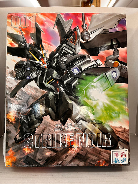 1:100 Master Grade Strike Noir Plastic Model Kit