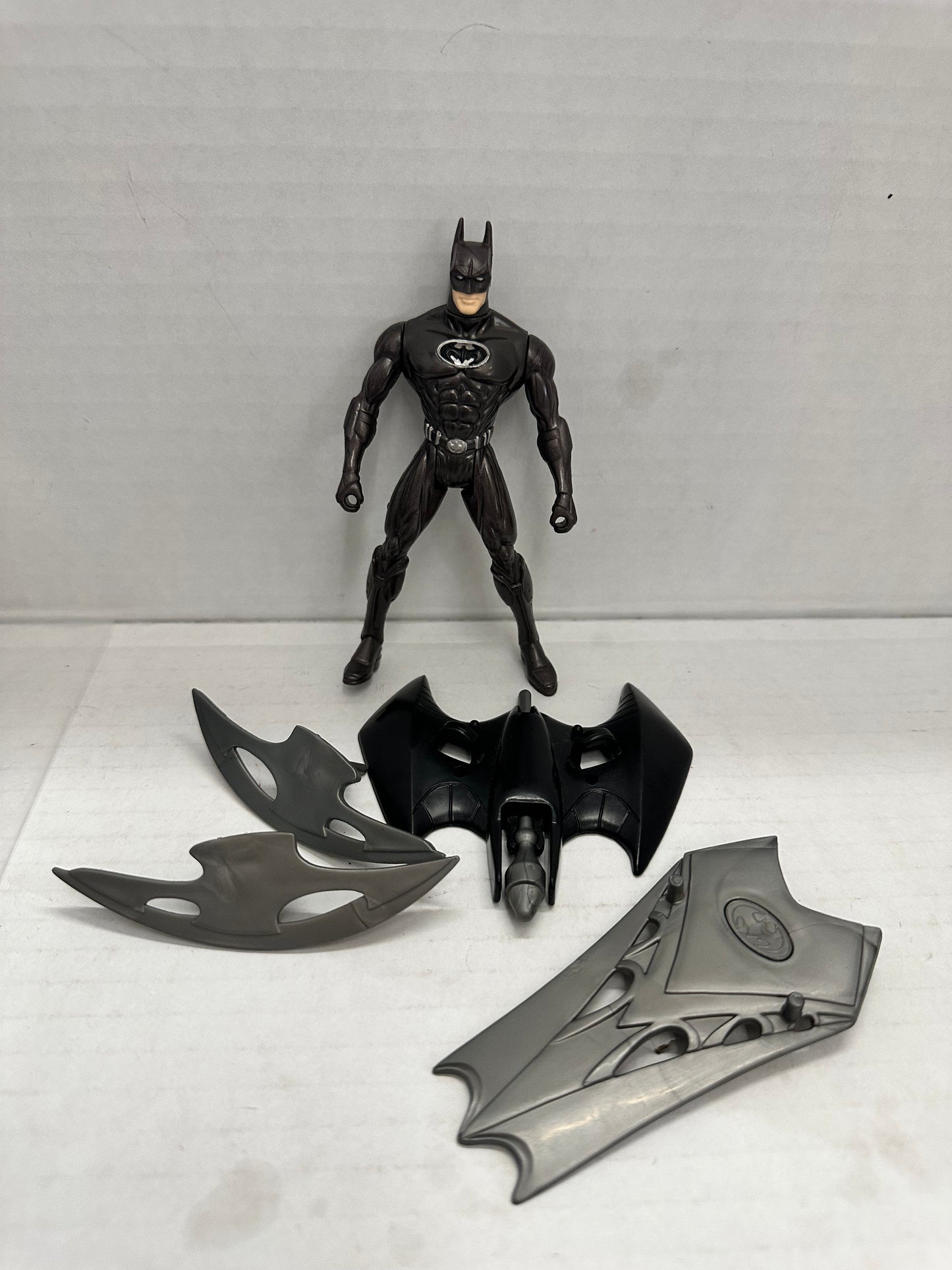 1997 Kenner Batman and Robin Hover Attack Batman Loose Complete Action Figure