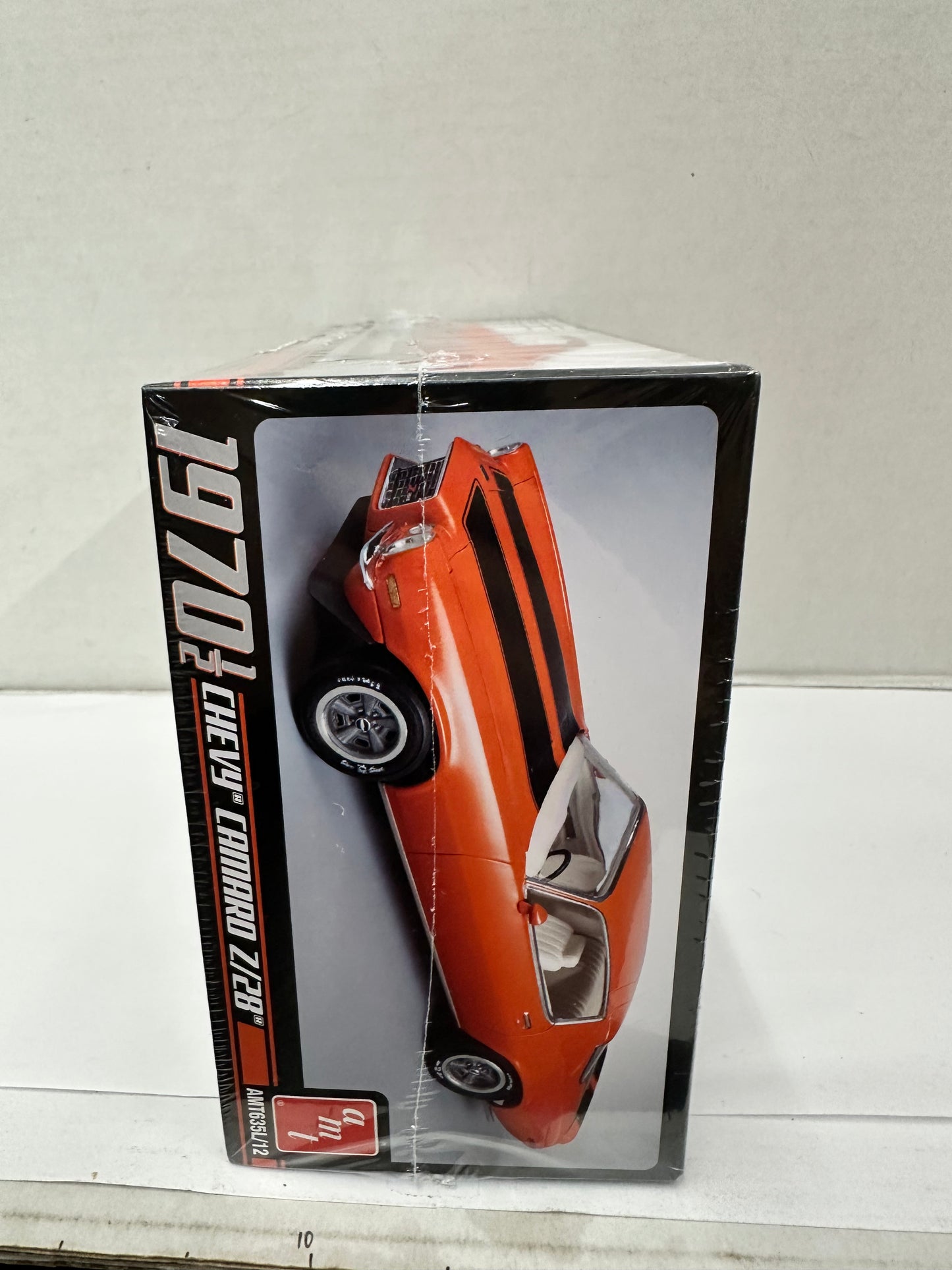 AMT 1:25 Scale 1970 1/2 Chevy Camaro Z 28 Model Kit NIB (AMT634)
