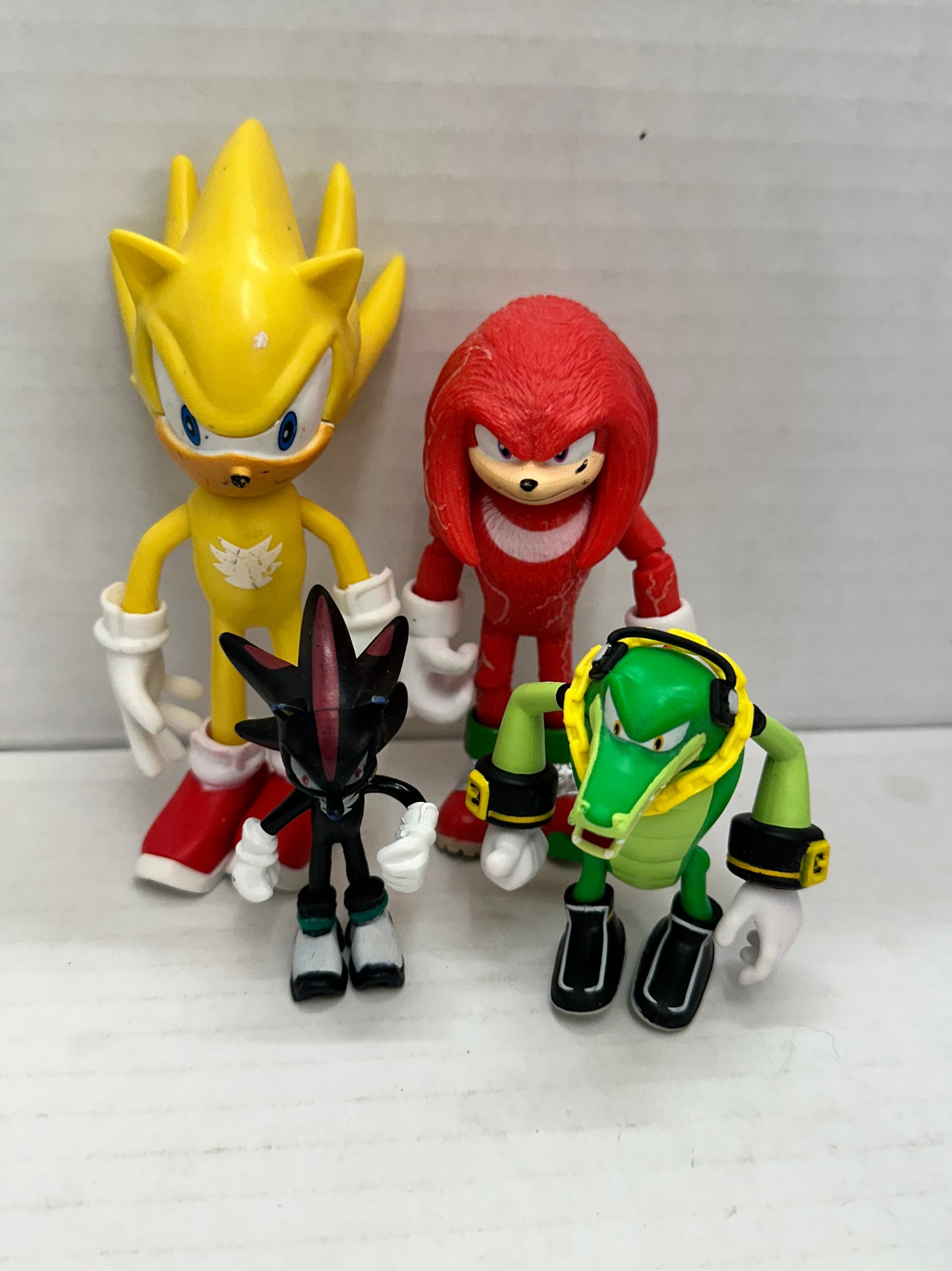 Sega Sonic The Hedgehog Figures, Lot of 4, Knuckles, Super Sonic, Etc