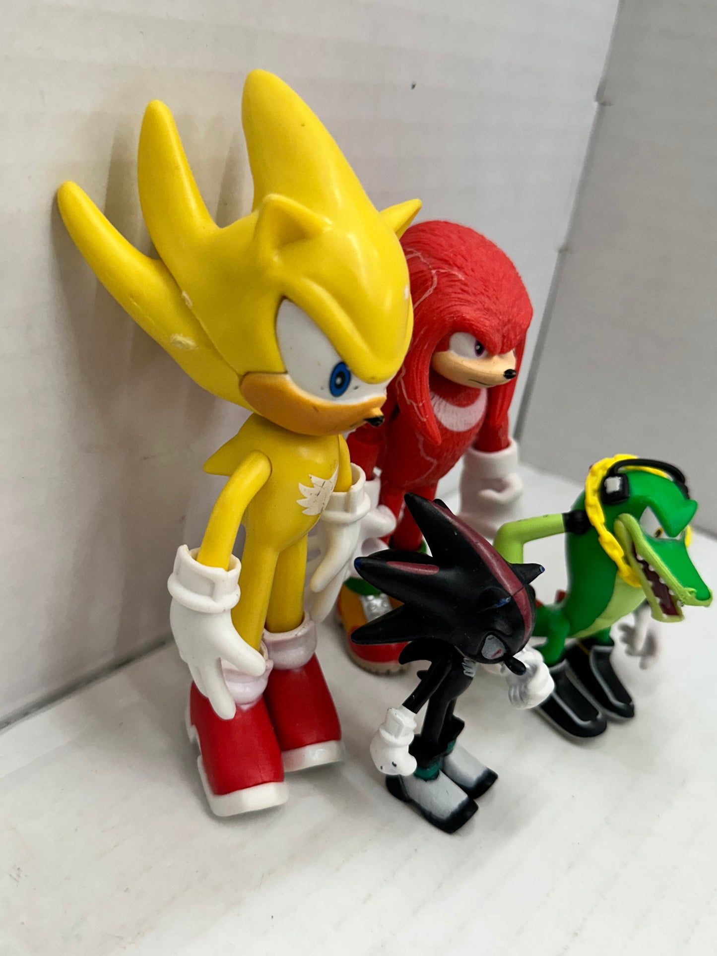 Sega Sonic The Hedgehog Figures, Lot of 4, Knuckles, Super Sonic, Etc