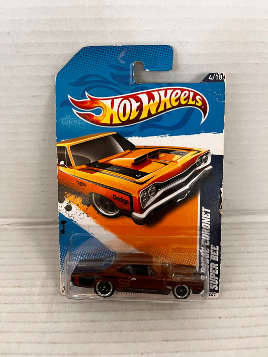 2012 Hot Wheels Super Treasure Hunt  '69 Dodge Coronet Super Bee W/ Protector