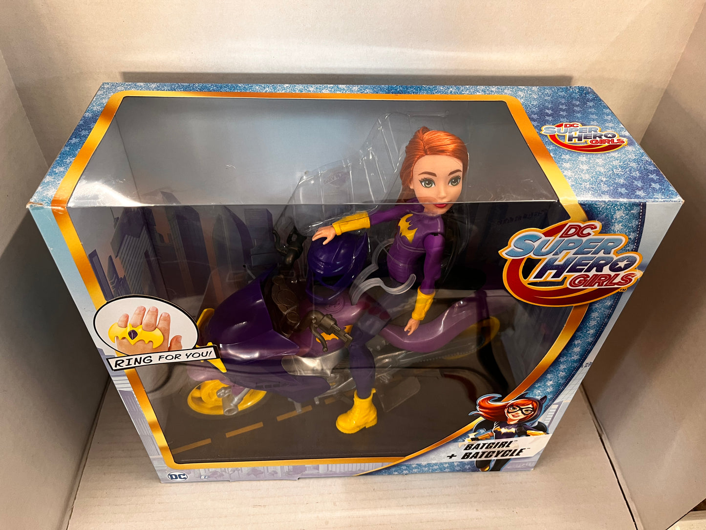 DC Super Hero Girls BatGirl + BatCycle  Motorcycle