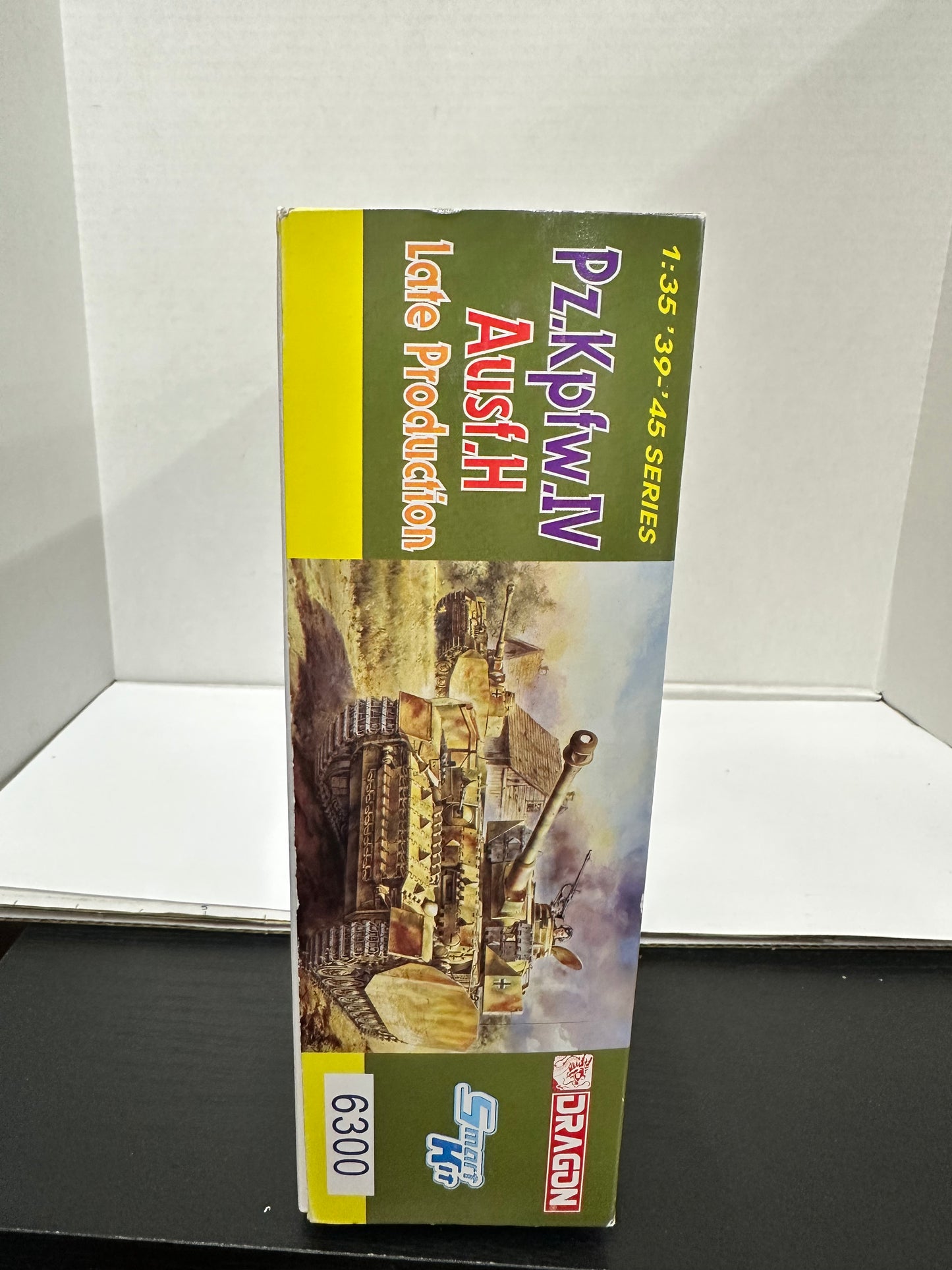 DRAGON 1/35 6300 Pz.Kpfw.IV Ausf.H Late Production New Open Box