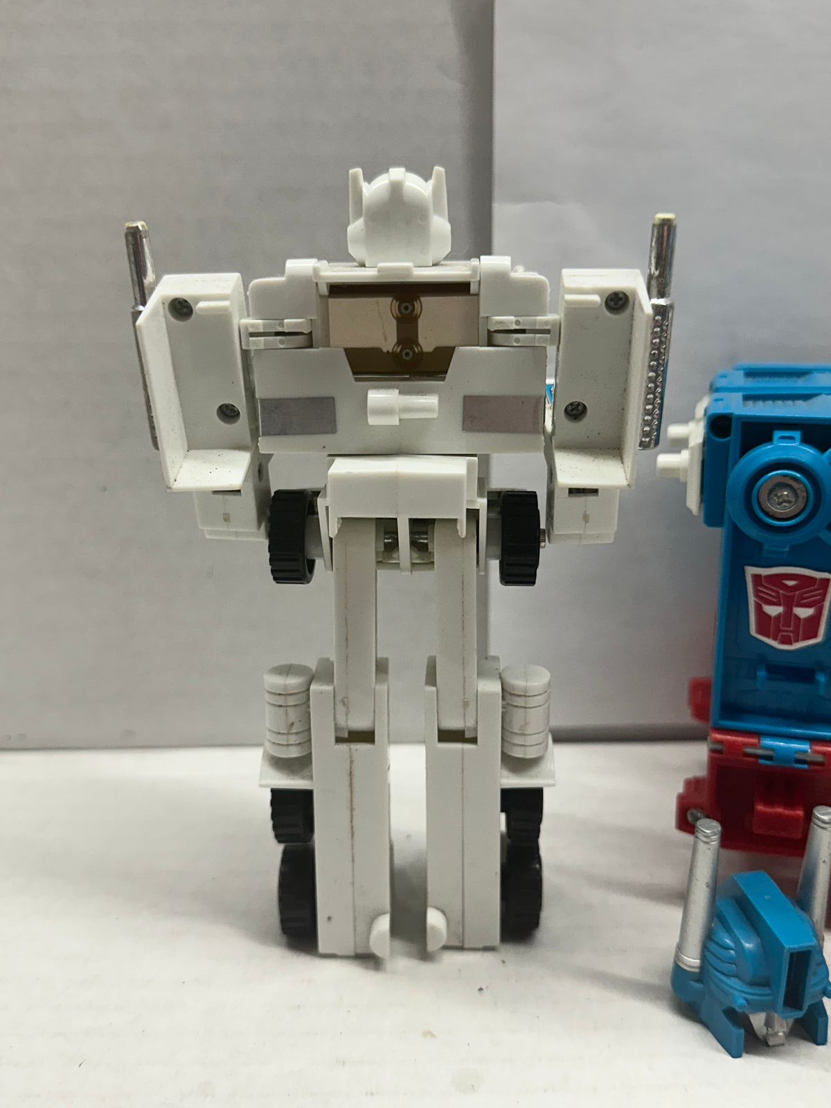 Vintage 1985 Hasbro Transformers G1 Ultra Magnus Autobot City Commander Loose