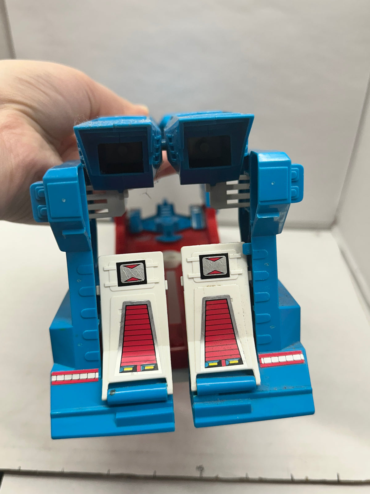 Vintage 1985 Hasbro Transformers G1 Ultra Magnus Autobot City Commander Loose