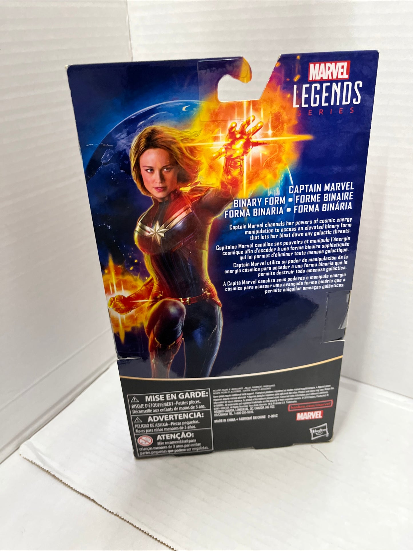 Marvel Legends: CAPTAIN MARVEL BINARY & Across The Spider-Verse Peter Parker