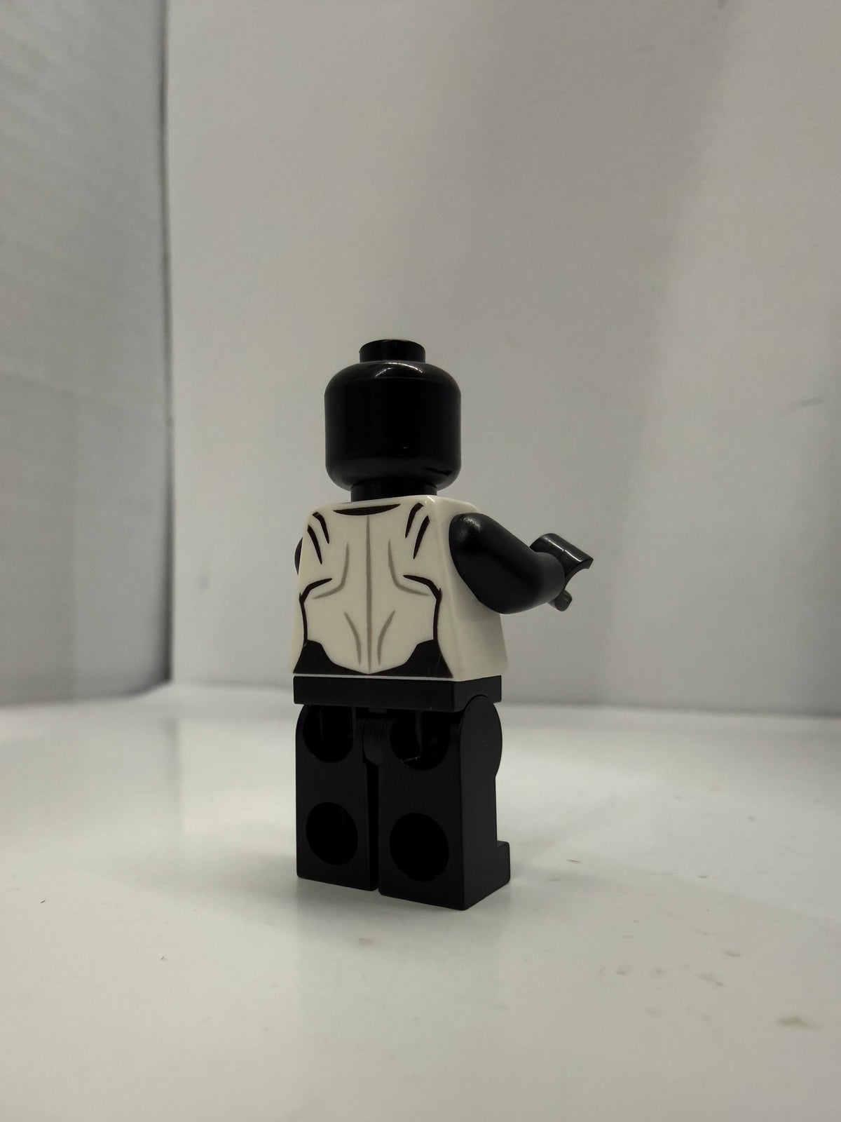 Lego Marvel Super Heroes Minifigure SH0615 Spider-Girl Black White 76148