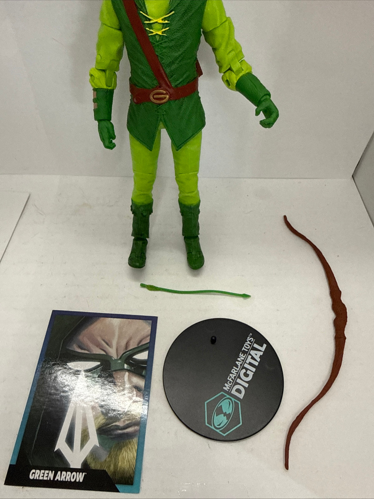 McFarlane DC Green Arrow Longbow Hunter Digital Series Action Figure