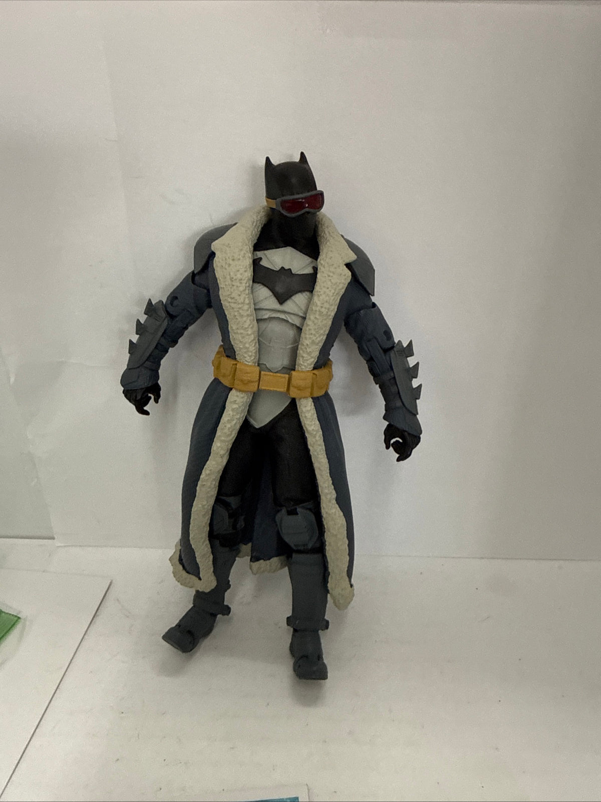 McFarlane DC Multiverse Endless Winter Batman Action Figure 2022 READ