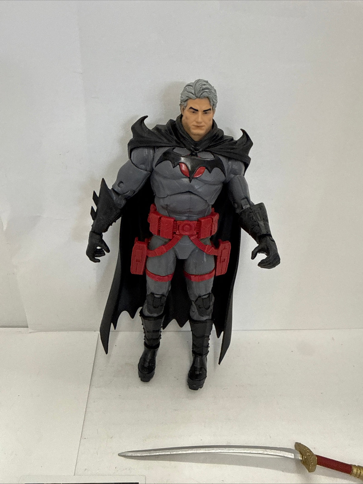 McFarlane DC Multiverse FLASHPOINT BATMAN  7" Action Figure Un-Masked