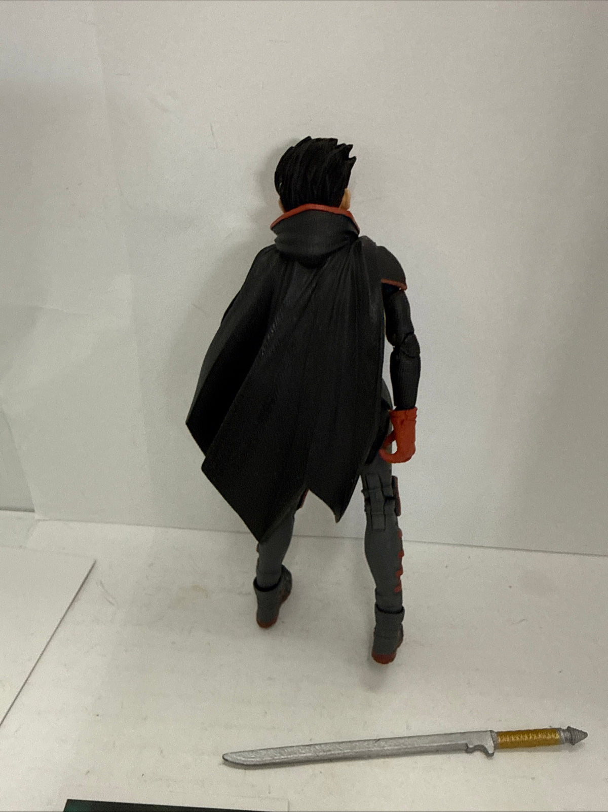 McFarlane DC Multiverse 7 inches Infinite Frontier Robin Damian Wayne, preowned