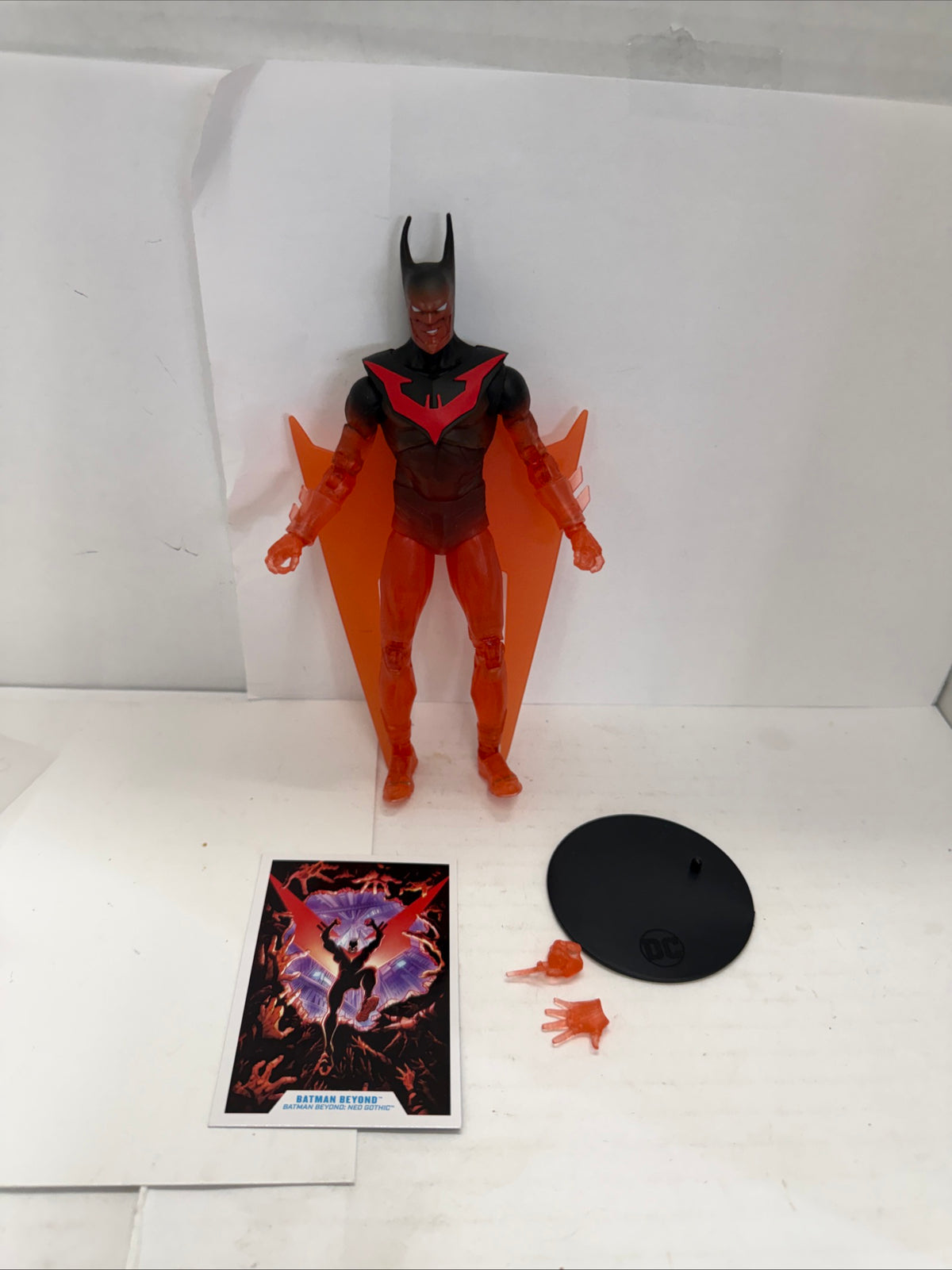 McFarlane DC Multiverse Batman Beyond (Neo Gothic) Platinum Chase Figure