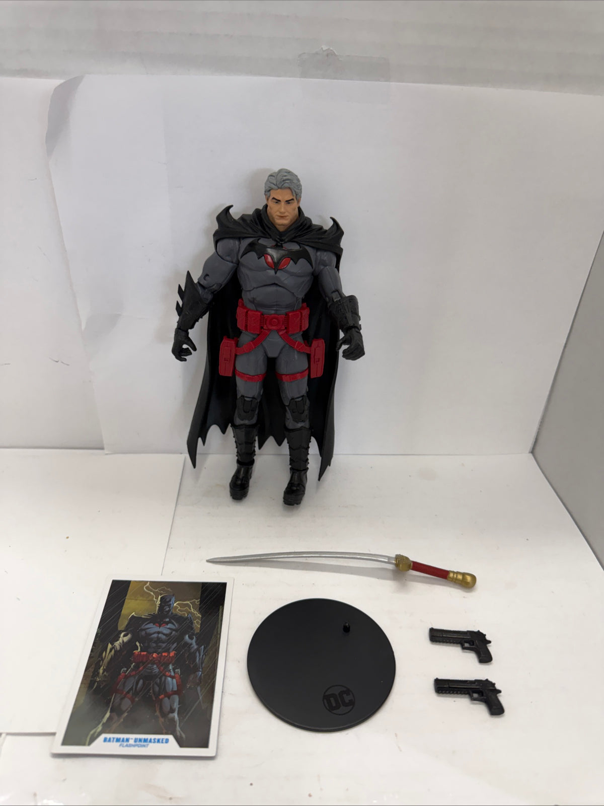 McFarlane DC Multiverse FLASHPOINT BATMAN  7" Action Figure Un-Masked