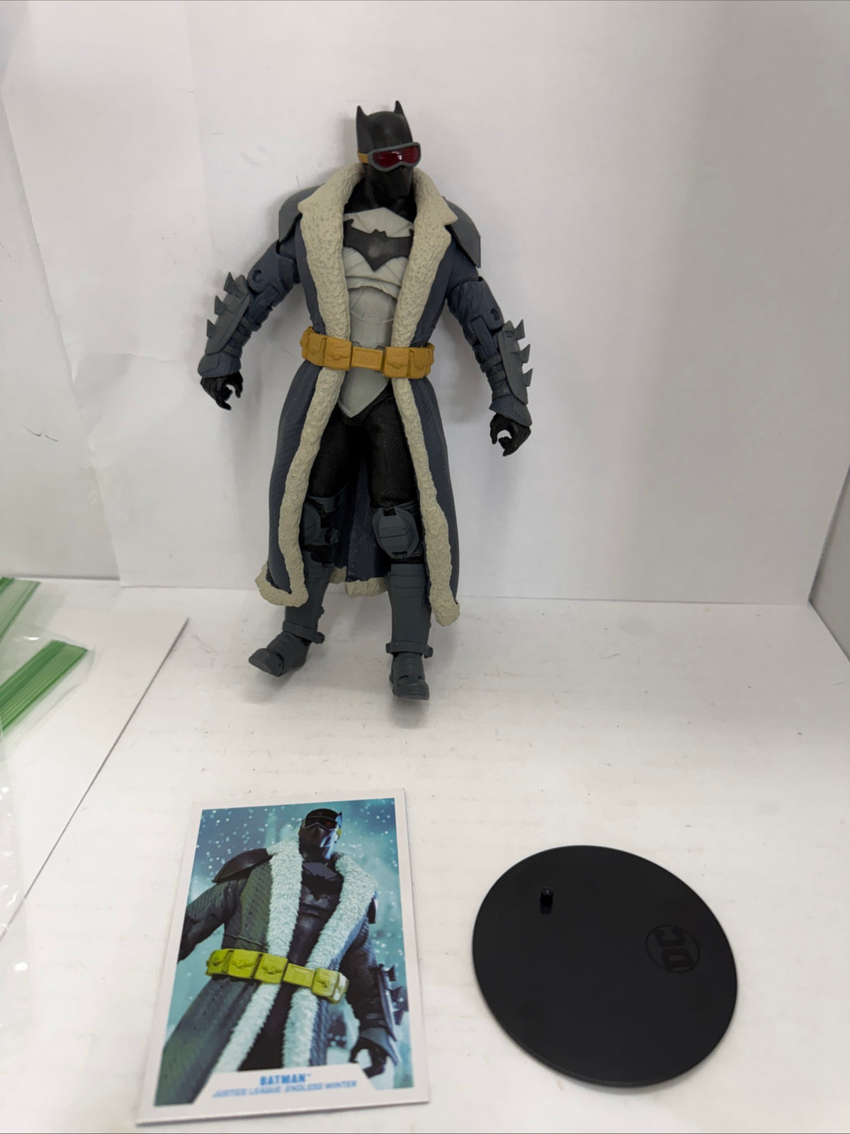 McFarlane DC Multiverse Endless Winter Batman Action Figure 2022 READ