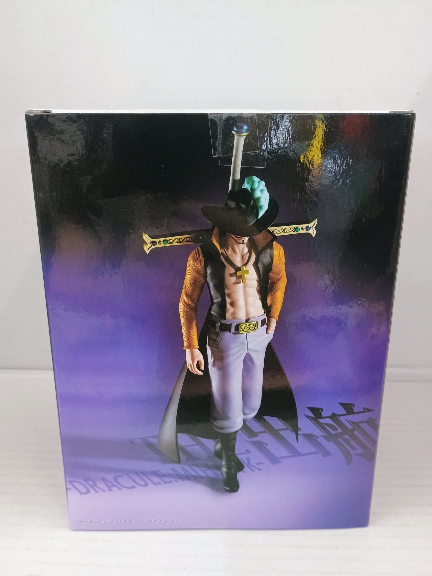 Dracule Mihawk The Shukko Figure One Piece Statue Banpresto Bandai