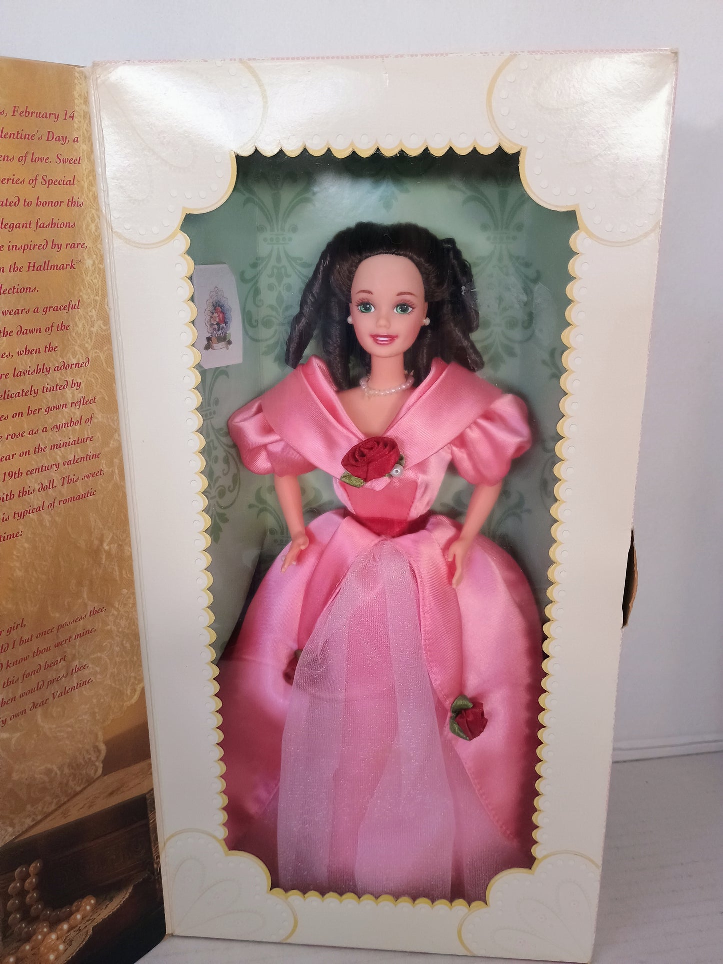 Mattel 1995 Limited Edition Barbie Doll Hallmark #14880