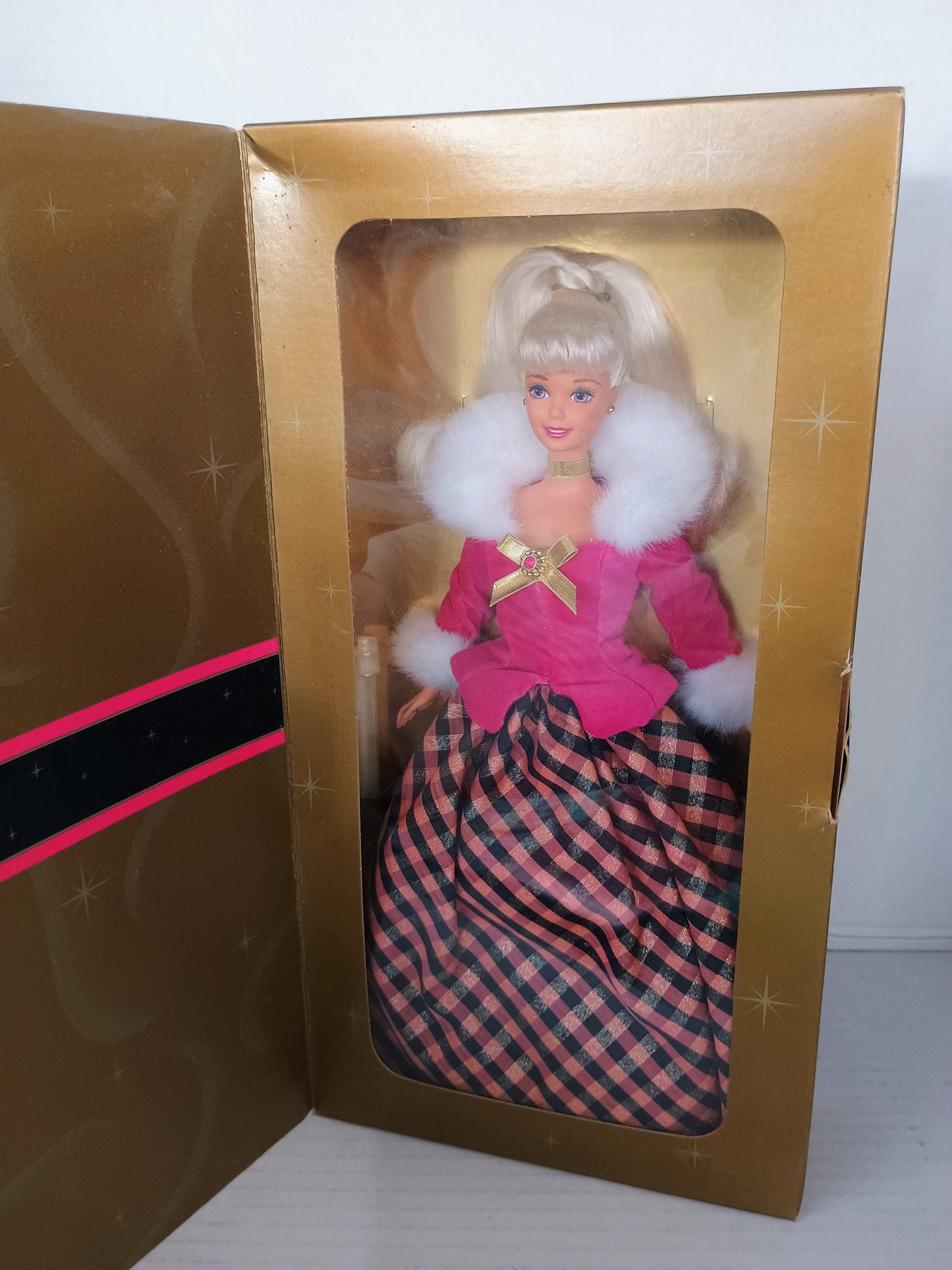 Vintage 1996 Avon Exclusive Special Edition Winter Rhapsody Barbie Doll