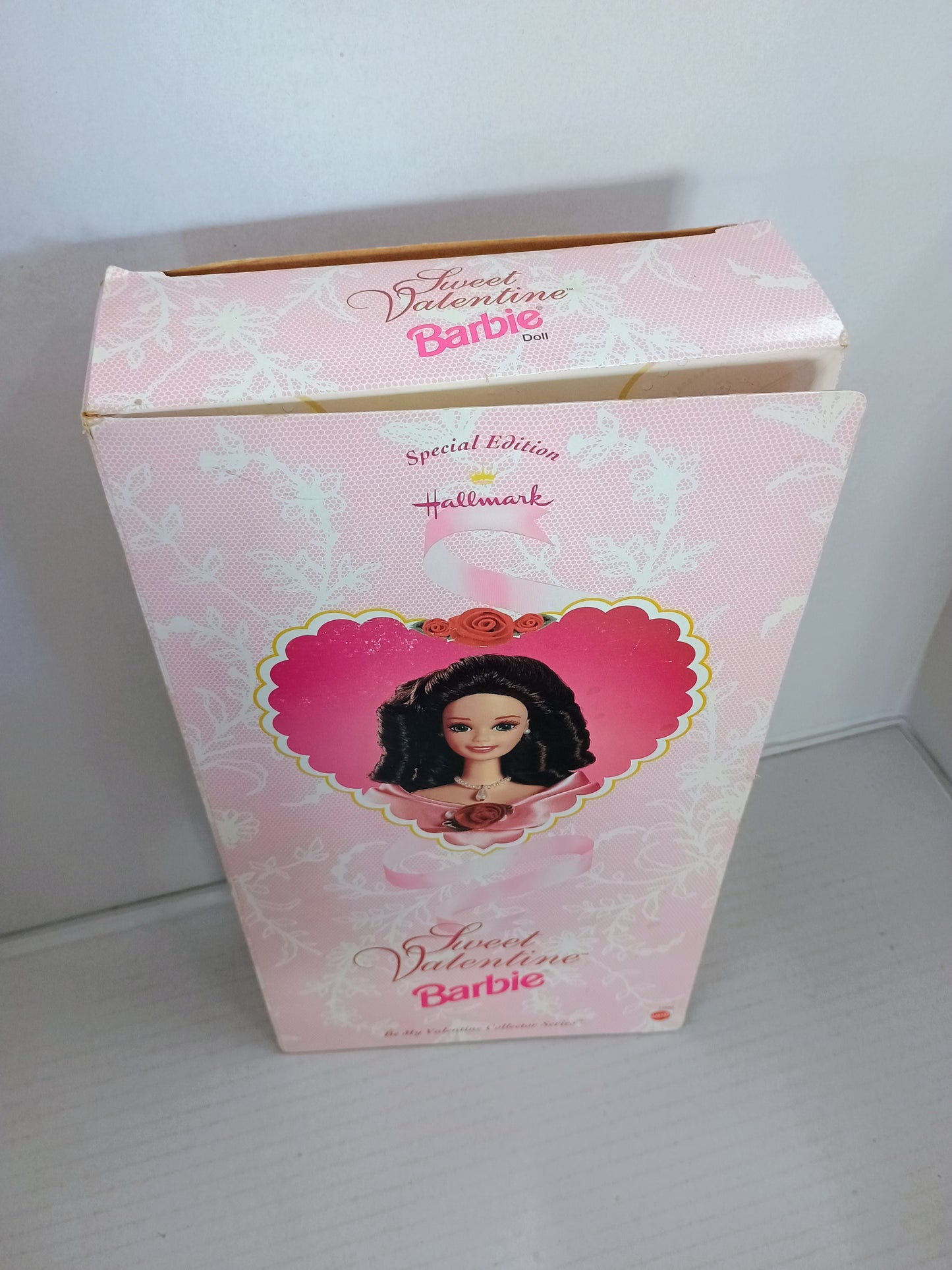Mattel 1995 Limited Edition Barbie Doll Hallmark #14880